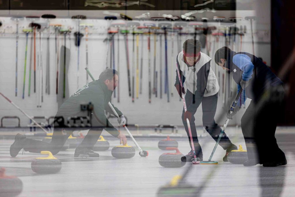 IW_ESWGCurling_05